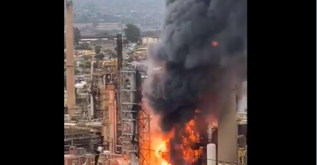 RAZLOG JOŠ UVIJEK NEPOZNAT: Strašna eksplozija u naftnoj rafineriji, sedam osoba povrijeđeno (VIDEO)
