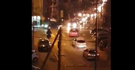 Šta se dešava u Crnoj Gori? Kolone automobila, zastave, litije, skandiranja... 