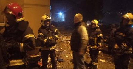 PROZORI IZLETJELI IZ ZIDOVA: Žena (45) teško povrijeđena u EKSPLOZIJI, vatrogasci evakuisali još šest osoba (VIDEO)