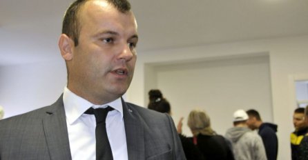 "SRAMNO GLASANJE SRPSKIH ČLANOVA CIK" Grujičić vjeruje da će nakon ispitivanja shvatiti da u Srebrenici nije bilo prevara