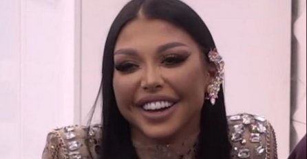 ISPLIVALA MAJINA SLIKA IZ SREDNJE ŠKOLE, OVAKO JE IZGLEDA PRIJE OPERACIJA I ZADRUGE: Ne liči na sebe, BLAM