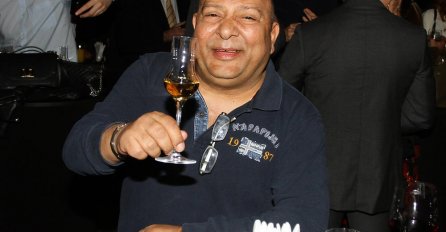 BIO JE TITOV PIONIR, A OVU SLIKU DŽEJA IZ ŠKOLSKE KLUPE NISTE VIDJELI RANIJE: Nije se nimalo promijenio, ODMAH ĆETE GA PREPOZNATI