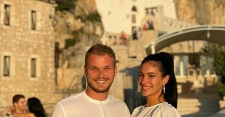 IMAJU SAMO JEDNU ZAJEDNIČKU SLIKU: Evo odakle je djevojka DRAŠKA STANIVUKOVIĆA, ima prelijepo ime! (FOTO)