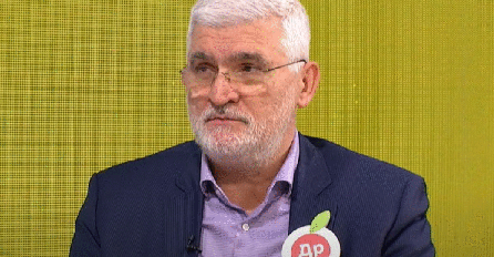 Dr TARABAR POBIJEDIO KORONU, bio danima bez svijesti, sad upozorava: OVIH 5 NAMIRNICA UZIMAJTE SVAKI DAN, čine čuda za imunitet