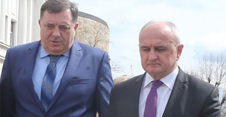RASPADA LI SE VLADA REPUBLIKE SRPSKE: Sjednica prekinuta, Đokić ucijenio Dodika