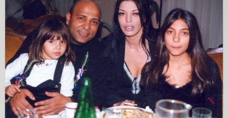 DŽEJEVA BIVŠA ŽENA NADA BILA JE NEVIĐENA LJEPOTICA: A evo kako ona danas izgleda, SLOMLJENA JE OD TUGE I BOLA