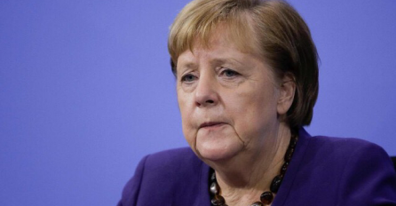 Merkel za manje od 2 minute objasnila zašto uvodi nove mjere