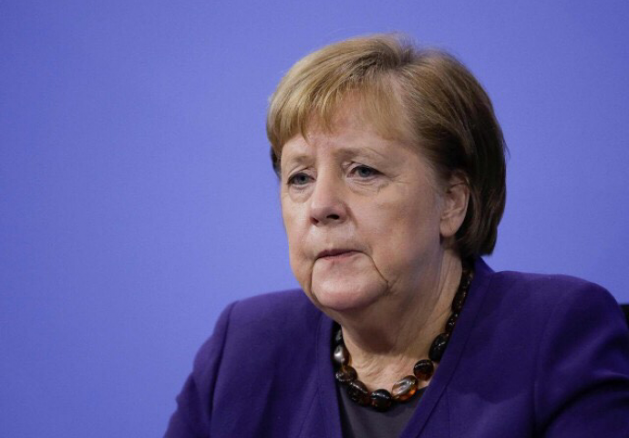 Merkel za manje od 2 minute objasnila zašto uvodi nove mjere