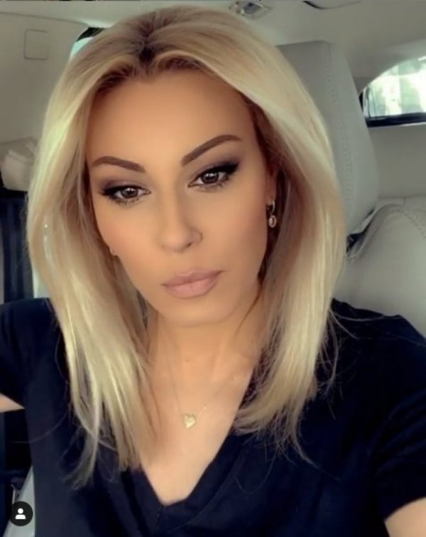 368427-screenshot-2020-08-27t094218-178-iff