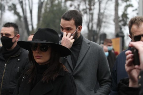 2402449-whatsapp-image-20201211-at-1-56-00-pm-2-ff