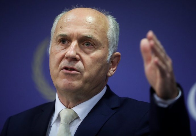 Inzko:Tek kada pojedini političari završe u zatvoru, ljudi će dobiti osjećaj da je BiH pravna država