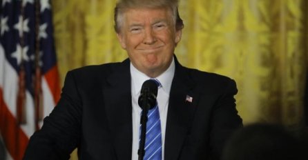 VRHOVNI SUD POSLAO JASNU PORUKU TRAMPU: 'Stani'