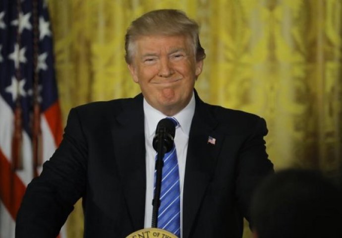 VRHOVNI SUD POSLAO JASNU PORUKU TRAMPU: 'Stani'