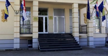 Oglasili se i iz HNS-a: Predsjednik Hrvatske je pogodio "u sridu", bošnjački lideri moraju da se osvijeste