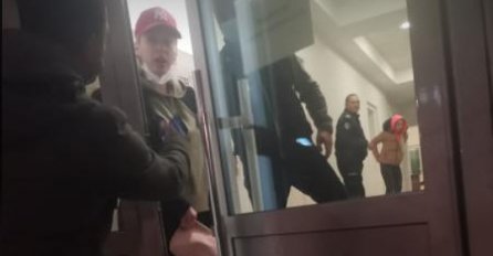 PRIVEDENI UČESNICI "PAROVA", USLIKANI U POLICIJSKOJ STANICI: Evo šta se dešava