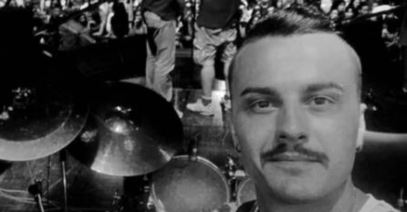 PJEVAČICA OBJAVILA POTRESNU VIJEST, PREMINUO MUZIČAR KOJEG SU SVI OBOŽAVALI: Popović izgubio borbu sa teškom bolešću