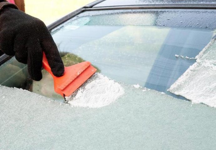 Njemačka meteorološka služba izdala upozorenje zbog crnog leda i mraza