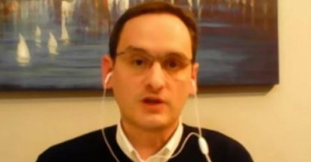  Profesor iz Hrvatske demolirao Milanovića: "Zoran se nalazi se u stanju očaja..."