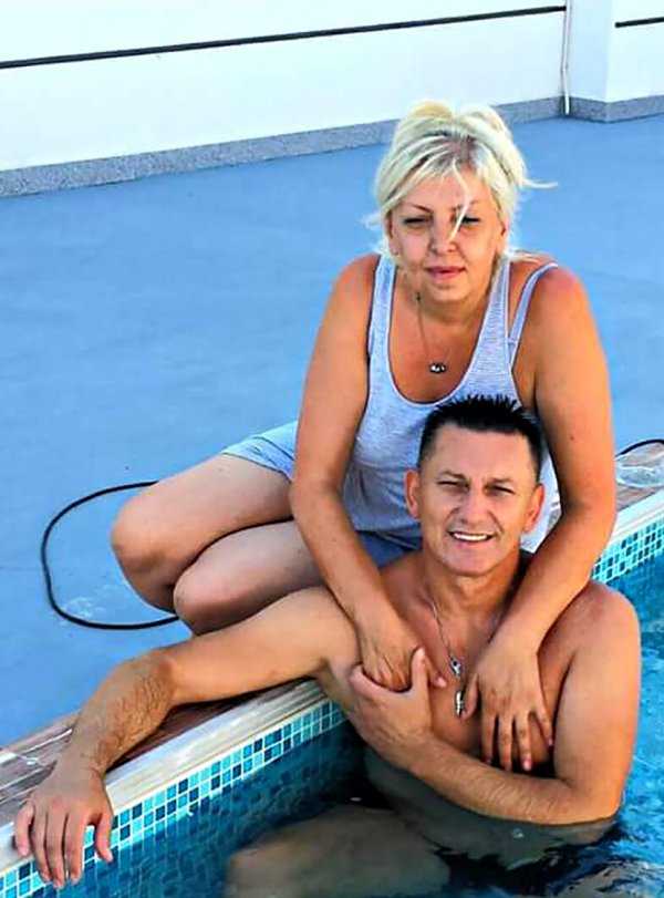 123f3d156bfdb317aa8f7cdf251ef3c8-1