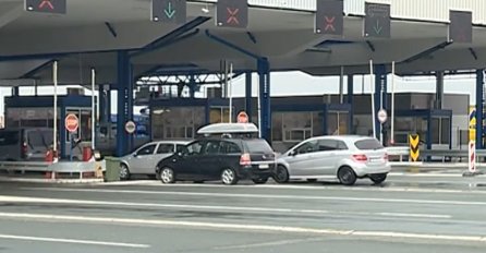 ODLUČENO! OD 18. DECEMBRA TRODNEVNI KARANTIN ZA SVE PUTNIKE KOJI avionom doputuju u Grčku