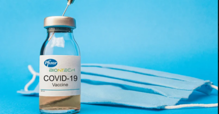 JOŠ JEDNA DRŽAVA ODOBRILA PFIZER/BIONTECH VAKCINU ZA HITNU UPOTREBU!