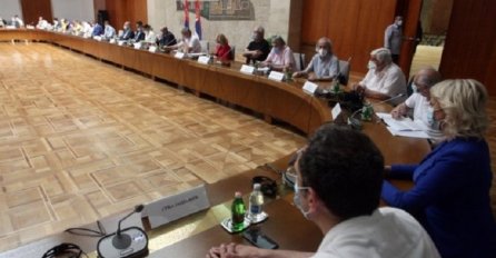 ZAVRŠEN SASTANAK KRIZNOG ŠTABA! Darija Kisić Tepavčević: Ove mjere će važiti za Srbiju od 20. decembra do 10. januara