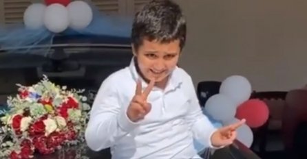 On ima samo 12 godina, a evo šta je dobio na NOVU GODINU: A tek kad čujete ODAKLE JE! Da li je moguće da se ovako bahate