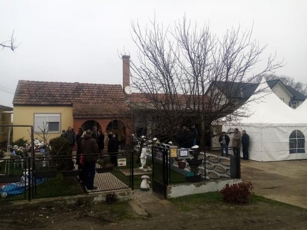 2406127-whatsapp-image-20201215-at-12-14-19-pm-ff