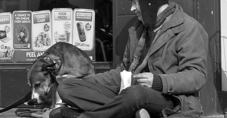 POČETKOM PANDEMIJE BESKUĆNICI KOJI SU SMJEŠTENI U HOTELE, SADA SU DELOŽIRANI: 'Nepoželjni smo'