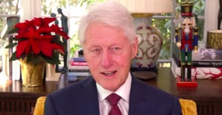 Bill Clinton žali što je 1994. nagovorio Ukrajinu da odustane od svog nuklearnog arsenala: "Sad bi stvari bile puno drugačije"