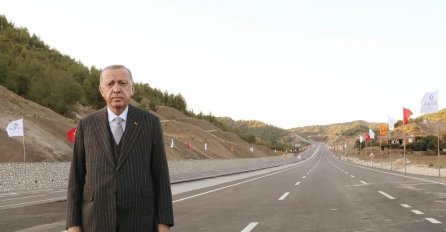 ERDOGAN: 'SAD NASTOJI ZAUSTAVITI RASTUĆU TURSKU ODBRAMBENU INDUSTRIJU