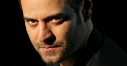 KEREM IZ SERIJE "1001" NOĆ DANAS IMA 48 GODINA - TOTALNO SE PROMIJENIO: Godine i stil života su učinil svoje (FOTO)
