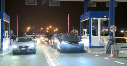 Kilometarske kolone na ulazu u Srbiju, OGROMNE GUŽVE