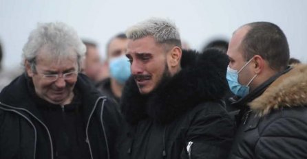 NAKON OČEVE SMRTI, DARKO OBJAVIO TUŽNE VIJESTI O MAJCI: Nije dobro - "UMIREM OD TUGE"