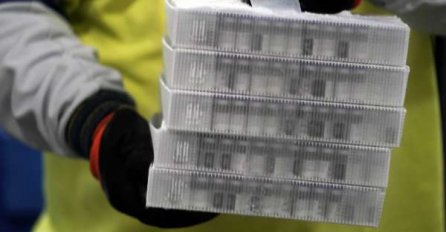 Mnogim državama pristiže MANJE VAKCINA nego što je naručeno, SADA JE POZNATO I ZAŠTO!