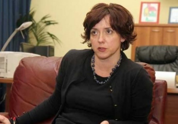 Oglasila se Dodikova savjetnica: Evo šta je Ana Trišić Babić rekla o poklanjanju ukradene ikone