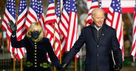 Joe Biden i njegova supruga, ugovorili datum vakcinacije protiv koronavirusa!