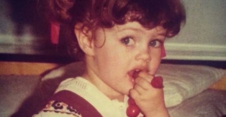 PREPOZNAJETE LI DJEVOJČICU SA SLIKE? DANAS JE USPJEŠNA I STALNO JE VIĐATE NA TV-U: Izrasla je u pravu ljepoticu