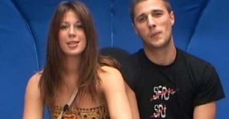 ENA POPOV JE PRIJE 14 GODINA BILA NAJLJEPŠA U SRBIJI, udala se i rodila dvoje djece: A DA VIDITE KO JE NJEN MUŽ (FOTO)