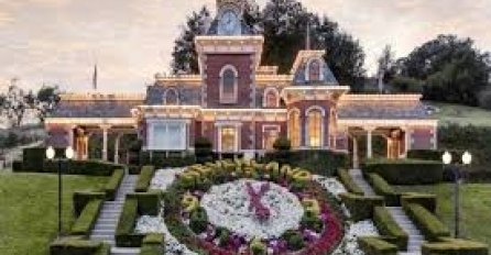 Poznati 'Neverland' ranč Michaela Jacksona prodat milijarderu Ronu Burkleu, otkrivena i cijena!