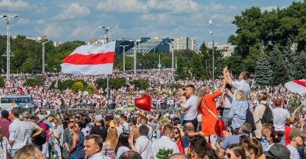 Val koronavirusa zahvatio i zatvore u Bjelorusiji koji su prepuni zatvorenika zbog demonstracija!