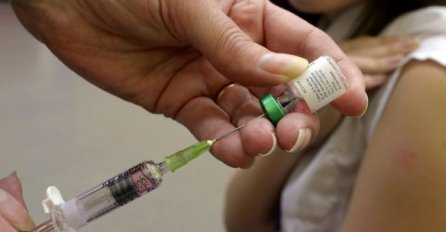 PREPORUKE RUSKIH NAUČNIKA: Uz vakcinu protiv korone moraju jesti ovu hranu 