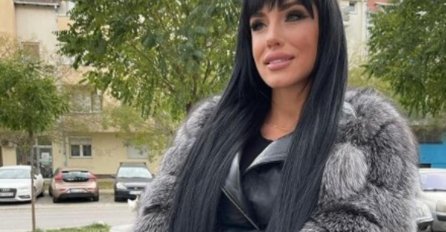 DIRLJIVA PORODIČNA SLIKA, SUBOTIĆKA OBJAVILA FOTKU IZ KUĆE, raznježila narod: Čekajte da vidite PECU KAKO DRŽI SINA, on smršao 30 kila!