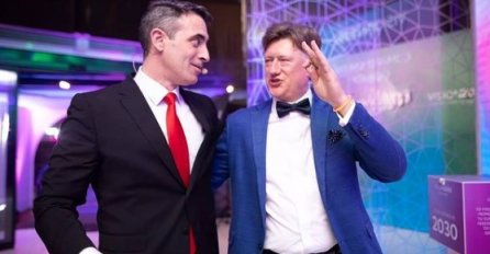 SRPSKI VODITELJ ZARAŽEN KORONOM, ODMAH SE OGLASIO - IMA OVE SIMPTOME: Ima obostranu upalu pluća, OTKRIO SVE