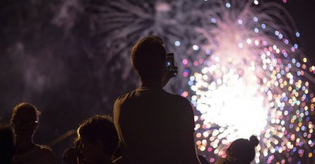 "NAJLUĐA NOĆ" BIĆE KAO NIJEDNA DO SAD Evropa čeka Novu godinu uz POLICIJSKI SAT, najstrože mjere u mnogim zemljama