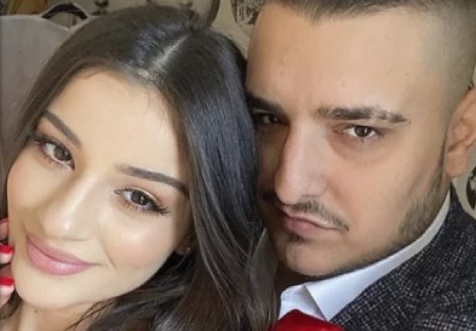 MARINA I DARKO OKITILI LUKSUZNI DOM, A SVI GLEDAJU U JEDAN DETALJ NA NOVOGODIŠNJOJ JELKI: Kad ovo vidi njegova bivša žena...