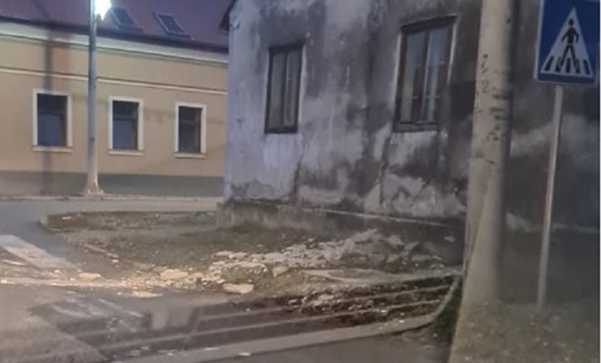 d74d958c-3f3d-4af1-be9c-2e9f461d178f