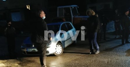 NOVI.BA NA LICU MJESTA/BLOKIRANA KASARNA NA BRADINI GDJE TREBAJU DOĆI MIGRANTI: