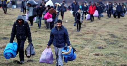 "Ljudi istjerani iz autobusa. Tako vlast u BiH ulazi u treću deceniju 21.stoljeća"
