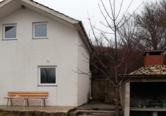 Ovo je vikendica u kojoj je stradalo osam mladih osoba